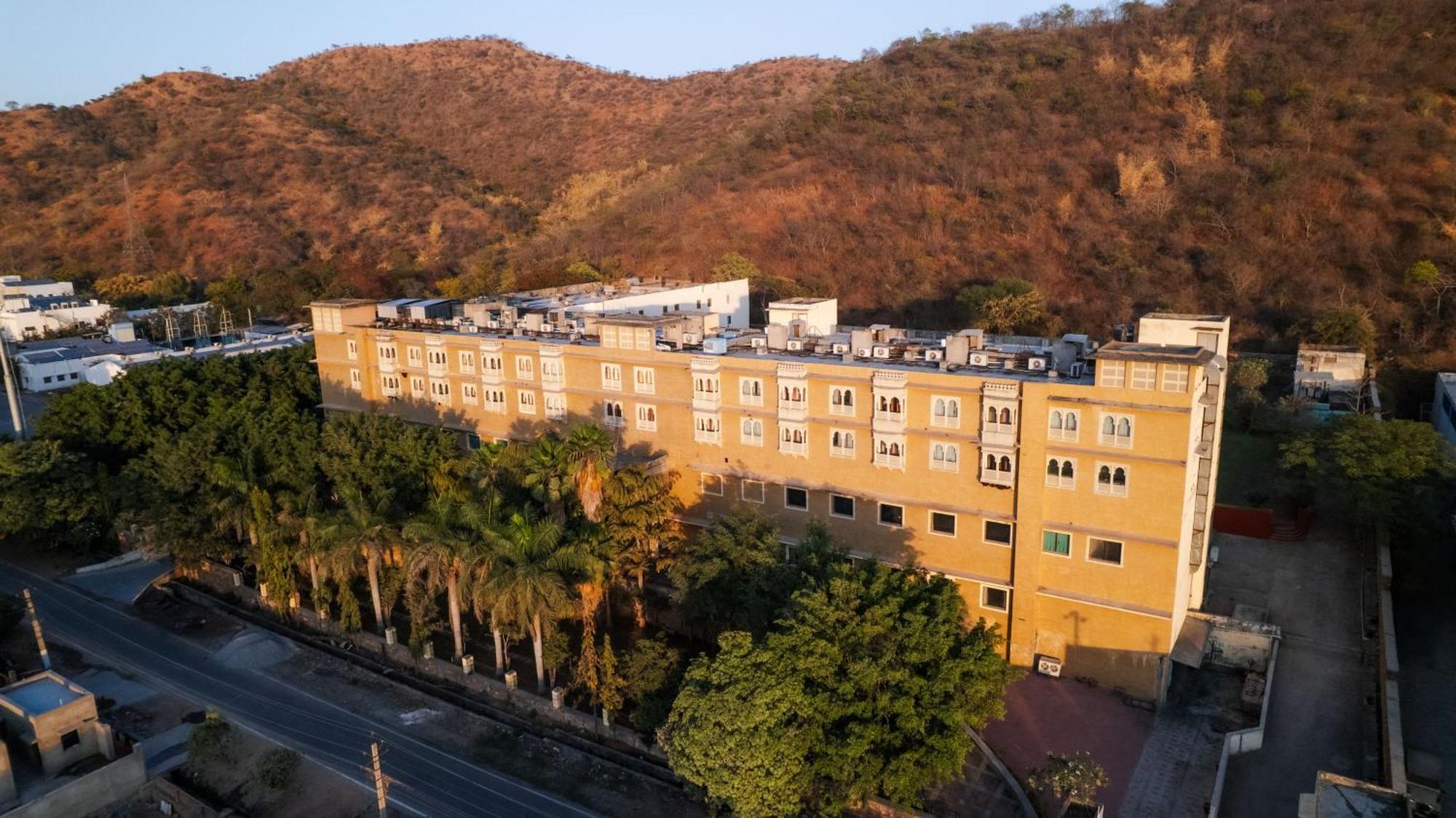 The Sky Imperial, Udaipur酒店 外观 照片